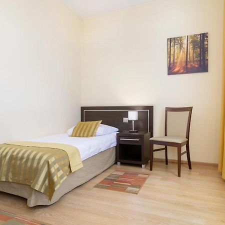 Hotel Safir พอซนาน ภายนอก รูปภาพ